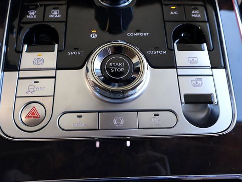 New 2026 Bentley Flying Spur Plug-In Hybrid AWD/4WD image 29