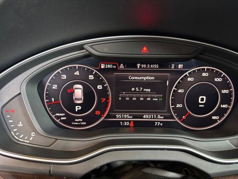 Used 2018 Audi Q5 2.0T Premium Plus w/ Premium Plus Package AWD/4WD image 18