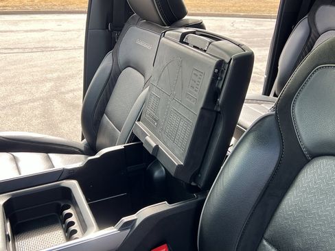 Used 2023 RAM 1500 Laramie image 21