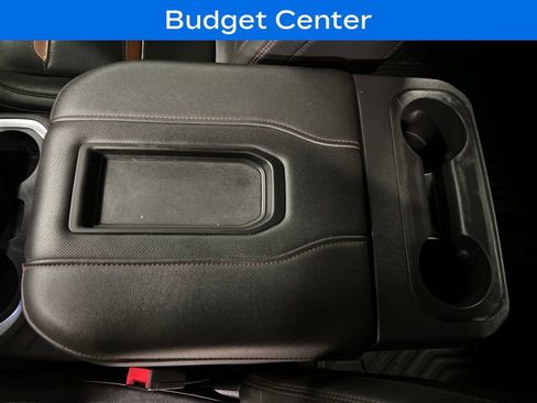 Used 2020 GMC Sierra 1500 AT4 w/ AT4 Premium Package AWD/4WD image 32
