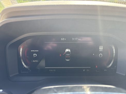 Used 2025 Nissan Rogue SL w/ SL Premium Package image 30