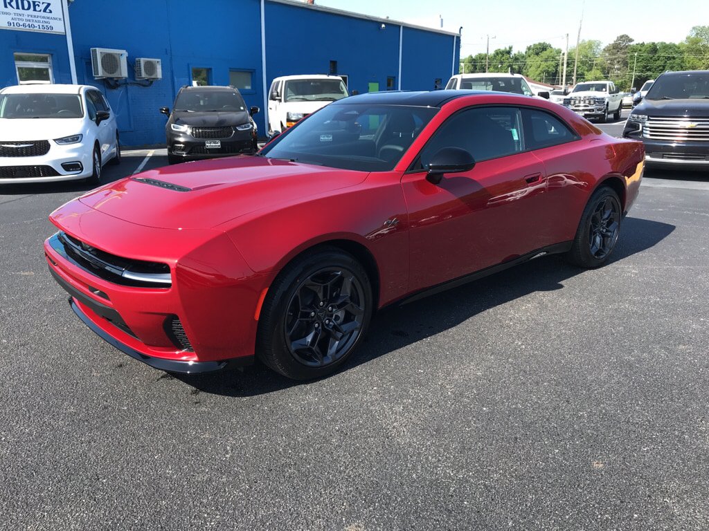 New 2026 Dodge Charger R/T w/ Blacktop Package AWD/4WD image 11