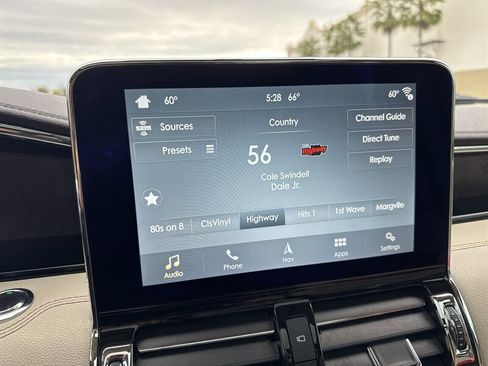 Used 2019 Lincoln Navigator L Reserve w/ Cargo Package image 35