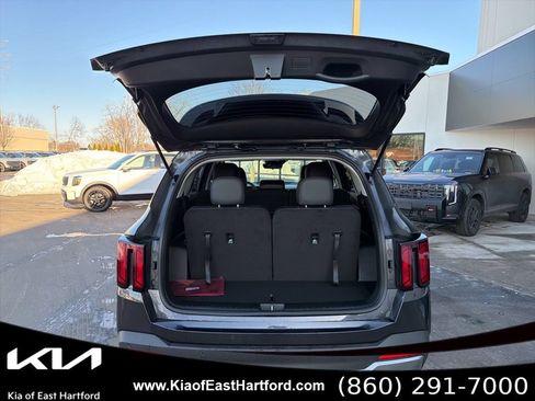 New 2026 Kia Sorento S AWD/4WD image 17