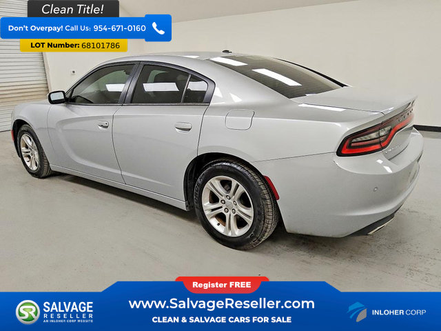 Used 2019 Dodge Charger SXT w/ Leather Interior Group RWD image 3