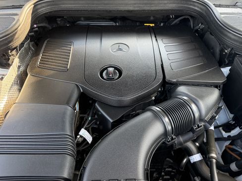 Certified 2024 Mercedes-Benz GLE 350 4MATIC image 36