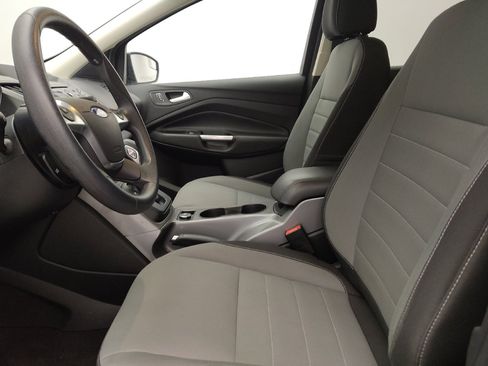 Used 2016 Ford Escape SE FWD image 17