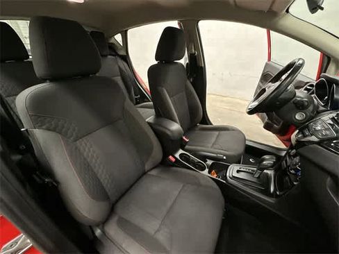 Used 2014 Ford Fiesta SE w/ Equipment Group 201A image 18