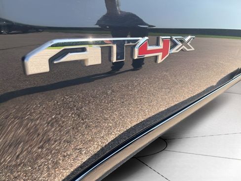 Used 2023 GMC Sierra 1500 AT4X image 53