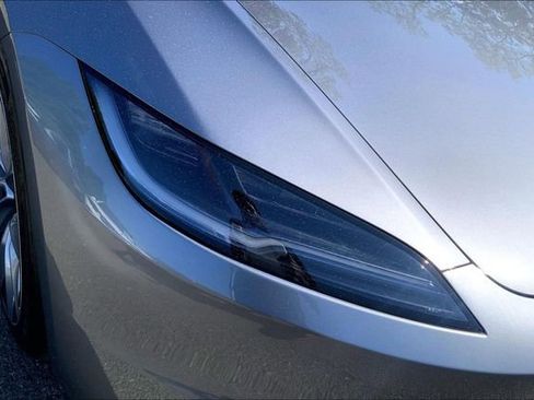 Used 2025 Tesla Model 3 Long Range RWD image 22