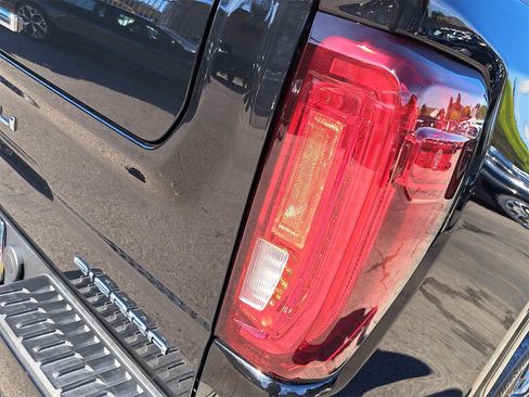 Used 2024 GMC Sierra 1500 Denali Ultimate image 37