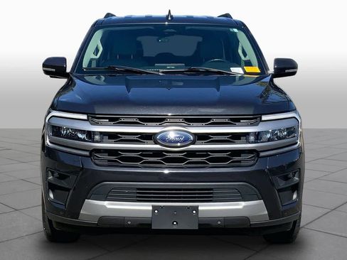 Used 2022 Ford Expedition XLT RWD image 4