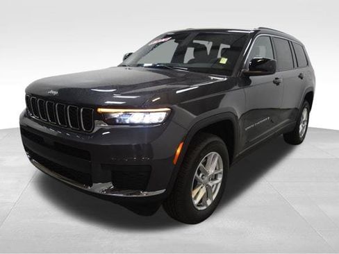 New 2025 Jeep Grand Cherokee L Laredo w/ Luxury Tech Group I image 2
