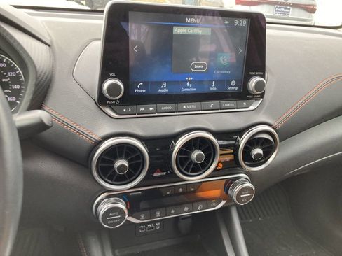 Used 2023 Nissan Sentra SR w/ SR Premium Package image 11