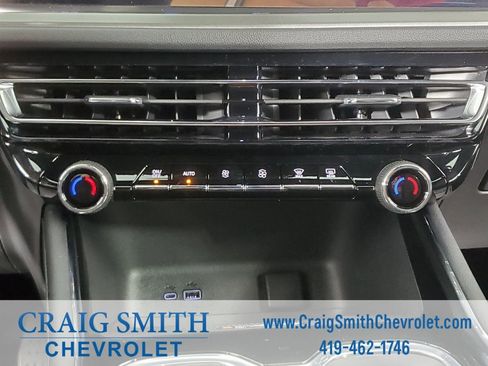 New 2026 Chevrolet Traverse LT w/ Midnight/Sport Edition image 24