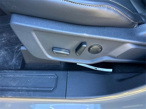 New 2025 Ford Bronco Badlands image 27