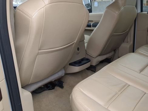 Used 2008 Ford F450 Lariat image 18