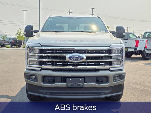 New 2026 Ford F350 King Ranch w/ FX4 Off-Road Package AWD/4WD image 7