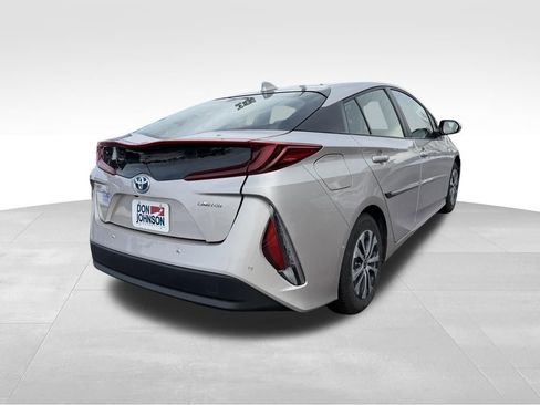 Used 2021 Toyota Prius Prime Limited image 23