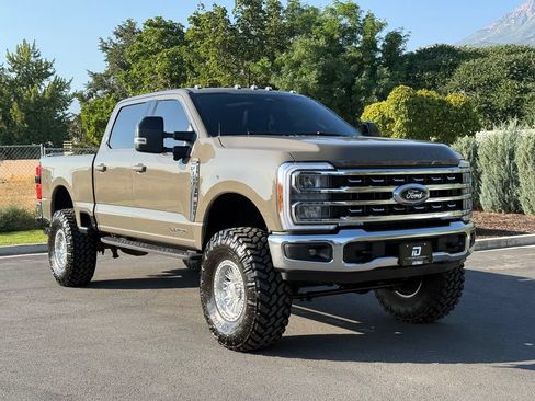 Used 2026 Ford F350 Lariat AWD/4WD image 1