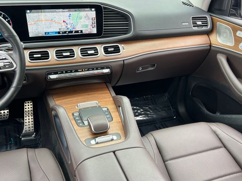 Used 2022 Mercedes-Benz GLS 450 4MATIC w/ AMG Line Exterior image 28