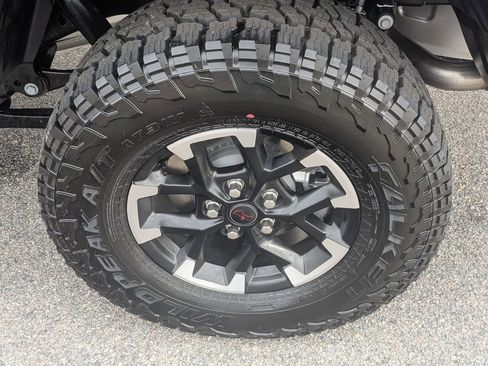 New 2026 Jeep Gladiator Rubicon AWD/4WD image 11