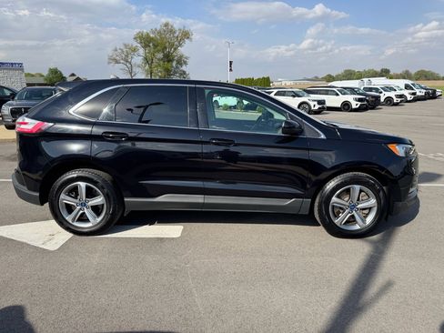 Certified 2022 Ford Edge SEL w/ Convenience Package AWD/4WD image 11
