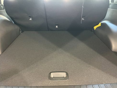 New 2026 Hyundai Tucson Blue SE image 15