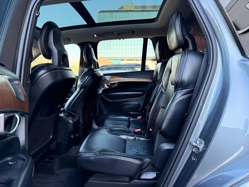 Used 2018 Volvo XC90 T6 Inscription w/ Convenience Package AWD/4WD image 31