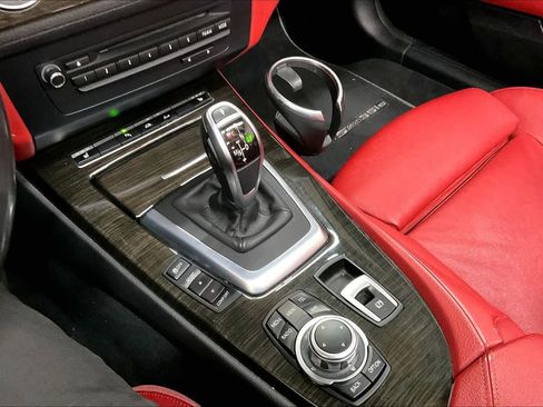 Used 2016 BMW Z4 sDrive35is image 35