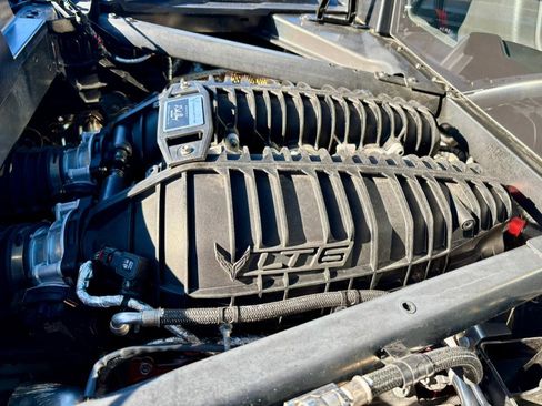 Used 2024 Chevrolet Corvette Z06 w/ Z07 Performance Package image 39