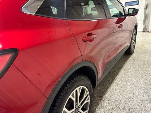 Used 2022 Ford Escape SEL w/ Technology Package AWD/4WD image 10