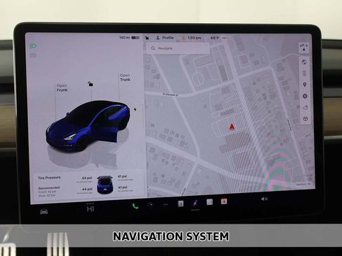 Used 2023 Tesla Model 3 Performance image 4