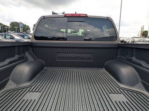 Used 2024 Nissan Frontier PRO-4X w/ Technology Package AWD/4WD image 30