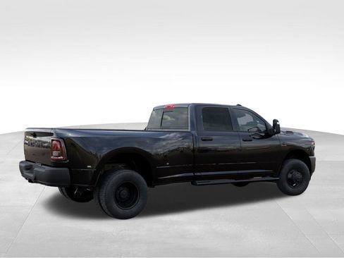New 2026 RAM 3500 Tradesman image 4