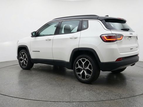 Used 2025 Jeep Compass Limited AWD/4WD image 6