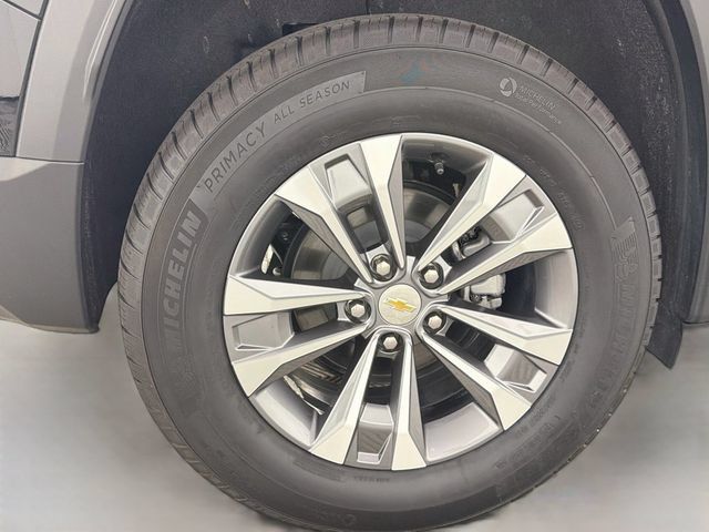 Used 2026 Chevrolet Equinox LT AWD/4WD image 38