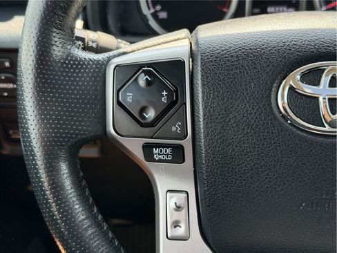 Used 2023 Toyota 4Runner Limited AWD/4WD image 21