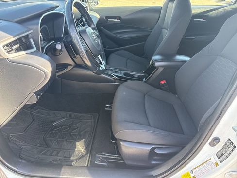 Used 2021 Toyota Corolla SE w/ Carpet Mat Package (TMS) image 21