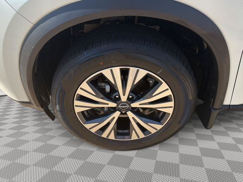 Used 2023 Nissan Rogue SV FWD image 19