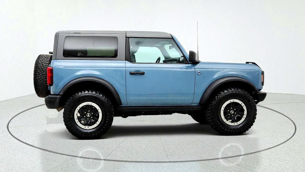 Used 2023 Ford Bronco Black Diamond w/ Sasquatch Package AWD/4WD image 4