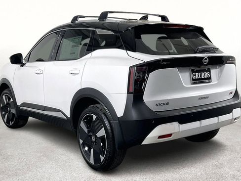 New 2026 Nissan Kicks SR w/ SR Premium Package image 6