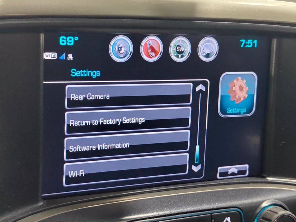 Used 2018 Chevrolet Silverado 2500 High Country w/ Duramax Plus Package AWD/4WD image 41
