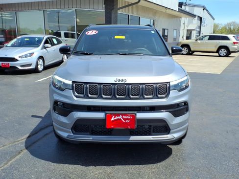 Used 2023 Jeep Compass High Altitude AWD/4WD image 9