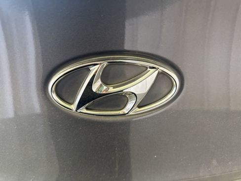 Used 2014 Hyundai Genesis 2.0T RWD image 11