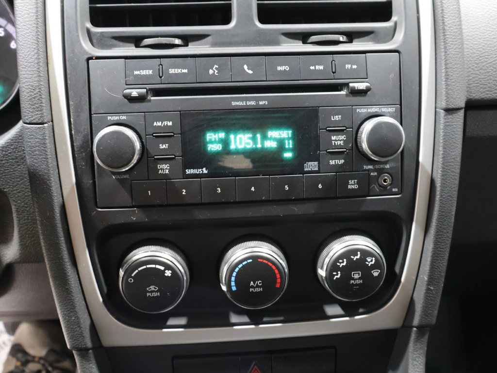 Used 2010 Dodge Caliber SXT FWD image 22