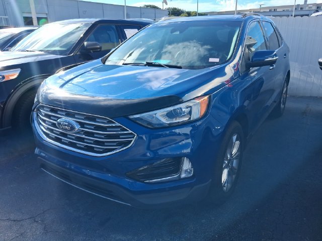 Used 2020 Ford Edge Titanium FWD image 3