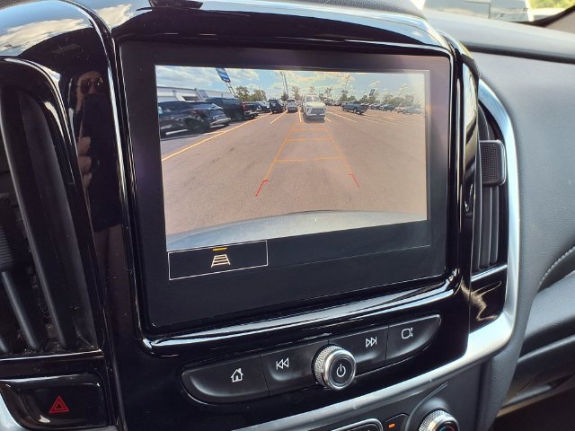 Used 2024 Chevrolet Traverse LT FWD image 9
