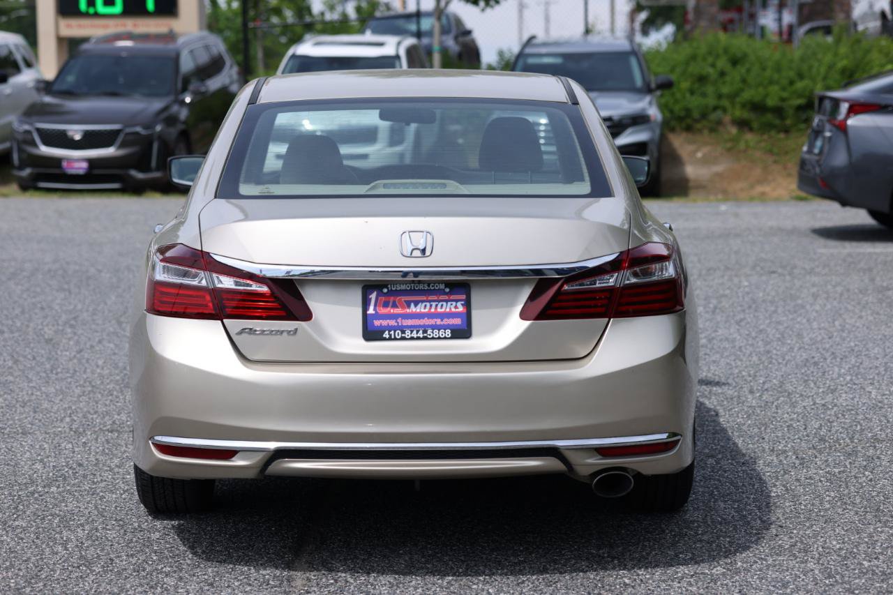 Used 2017 Honda Accord LX image 5