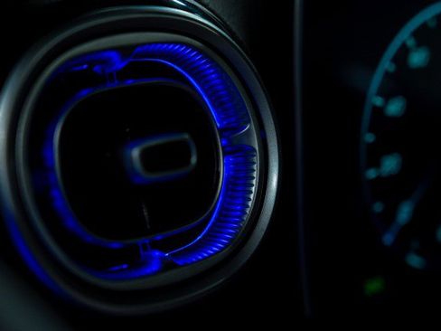 New 2026 Mercedes-Benz GLC 300 image 19